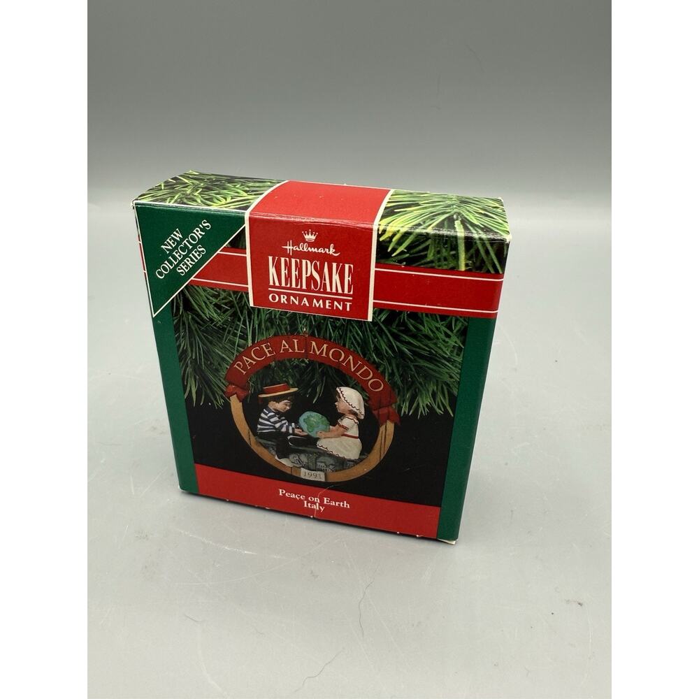 Hallmark Keepsake 1991 Peace on Earth Italy Ornament 1st in Series w/ Box